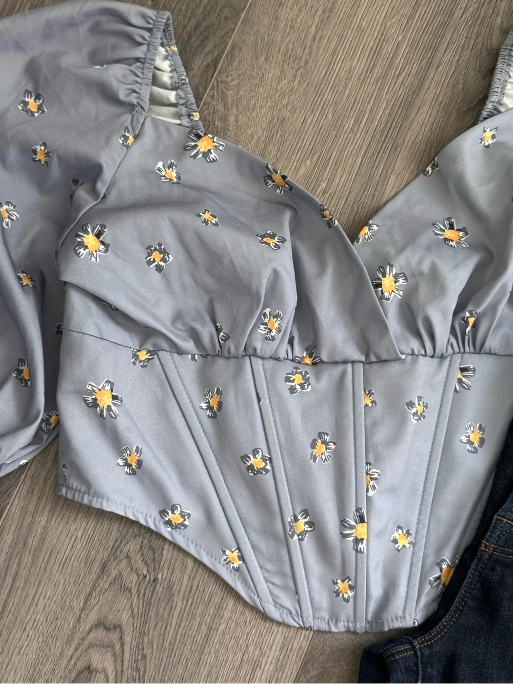 Bundle🛍️ J Brand Jeans Eminence 29 & Missguided Corset Top Light Blue Floral 8